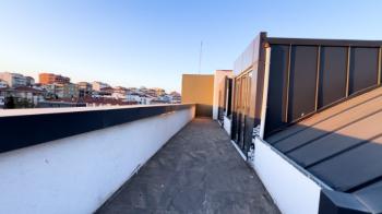  3000 M2 KULLANIM ALANLI  YEPYENİ  KOMPLE KİRALIK PLAZA  