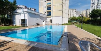 ATAŞEHIR 'DE 2+1 SATILIK DAİRE 