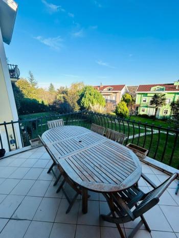 Şık, ferah, aydınlık, doğa ile başbaşa EŞYALI kiralık vila - Kucukarıkoy'