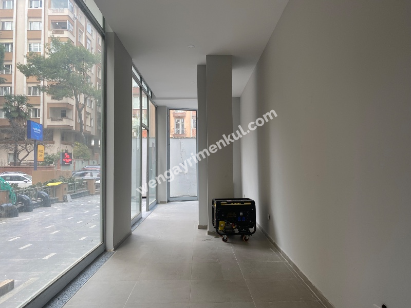 BOSTANCI YENİ BİNADA CAFE & DÜKKAN ÖN KULLANIM ALANI 100 M2