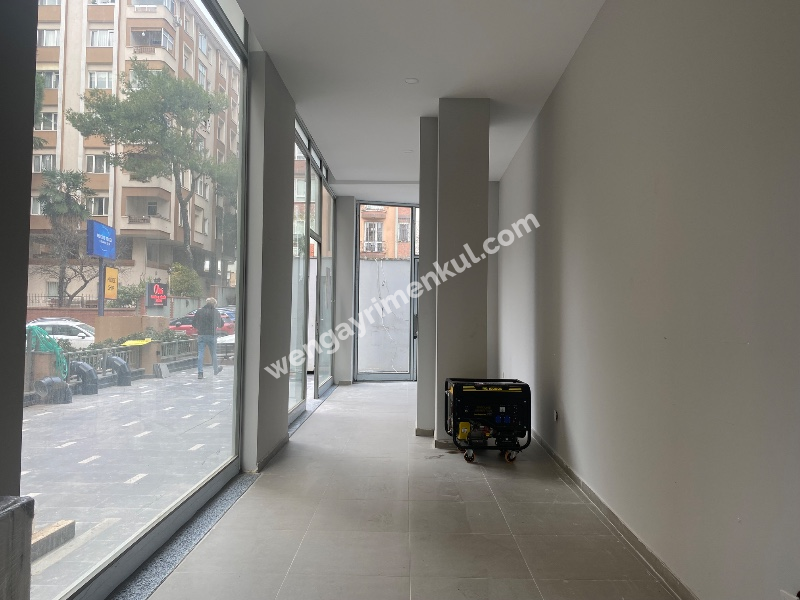 BOSTANCI YENİ BİNADA CAFE & DÜKKAN ÖN KULLANIM ALANI 100 M2