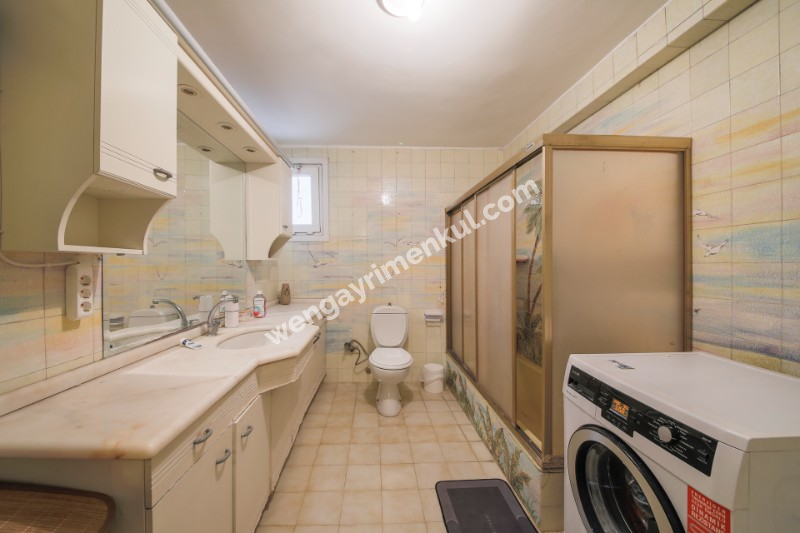 TEK YETKİLİ SUADİYE EMİN ALİ PAŞA’DA 160M² NET SATILIK 4+1 DAİRE