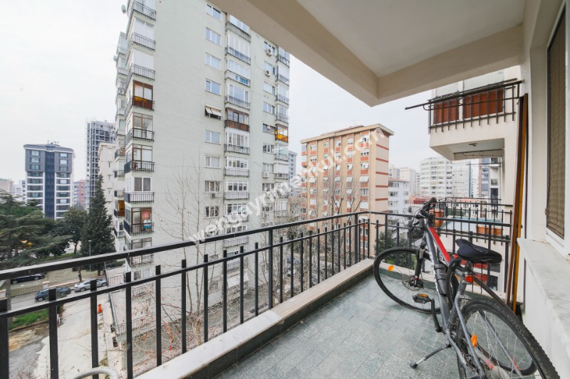 TEK YETKİLİ SUADİYE EMİN ALİ PAŞA’DA 160M² NET SATILIK 4+1 DAİRE