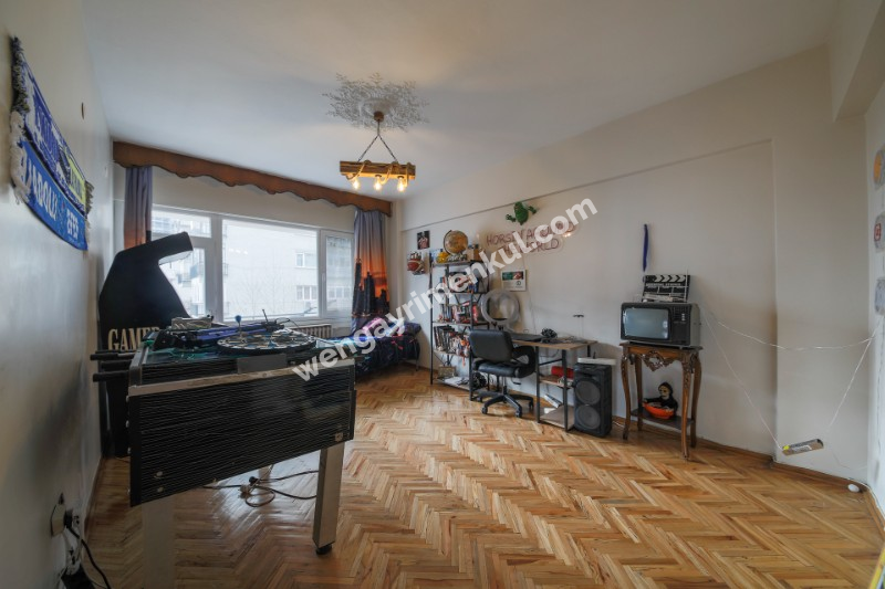 TEK YETKİLİ SUADİYE EMİN ALİ PAŞA’DA 160M² NET SATILIK 4+1 DAİRE