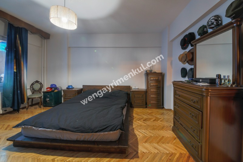 TEK YETKİLİ SUADİYE EMİN ALİ PAŞA’DA 160M² NET SATILIK 4+1 DAİRE