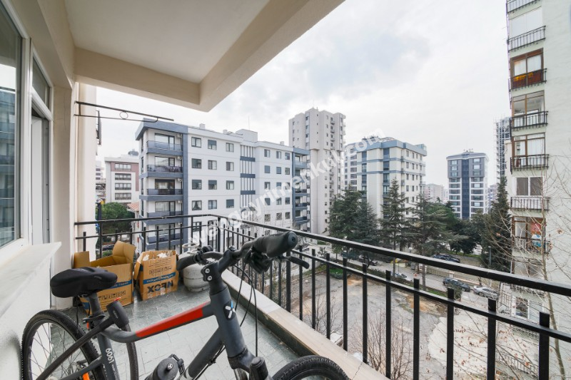 TEK YETKİLİ SUADİYE EMİN ALİ PAŞA’DA 160M² NET SATILIK 4+1 DAİRE