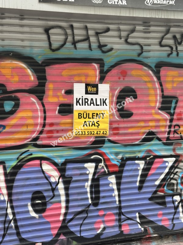 GALATAYA YAKIN GALİPDEDE CADDESİ ÜZERİ ŞAHDEĞİRMENİ SOKAKTA 136 M2 MAĞAZA