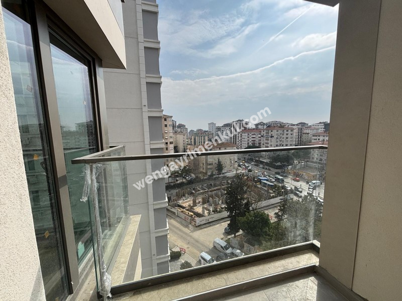 Erenköy -Suadiye Arası 2+1 SATILIK