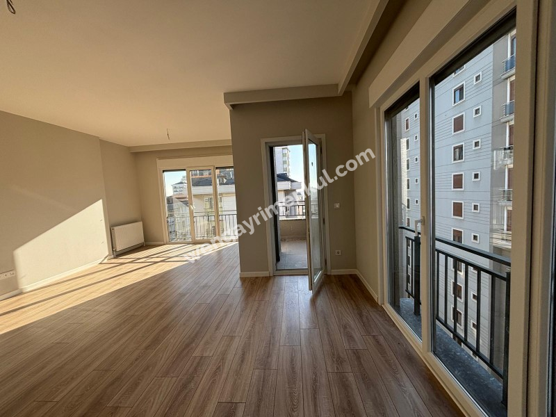 Erenköy Geniş 3+1 Net :110 m2