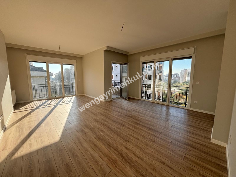 Erenköy Geniş 3+1 Net :110 m2