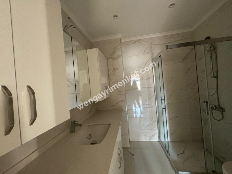 Erenköy Geniş 3+1 Net :110 m2