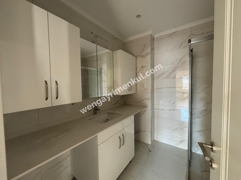 Erenköy Geniş 3+1 Net :110 m2