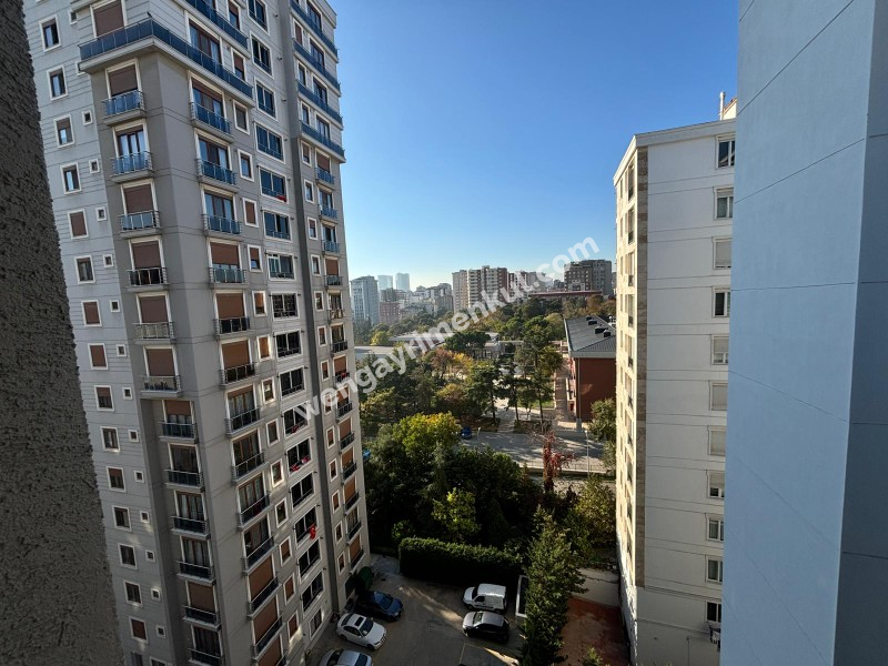 Erenköy Geniş 3+1 Net :110 m2