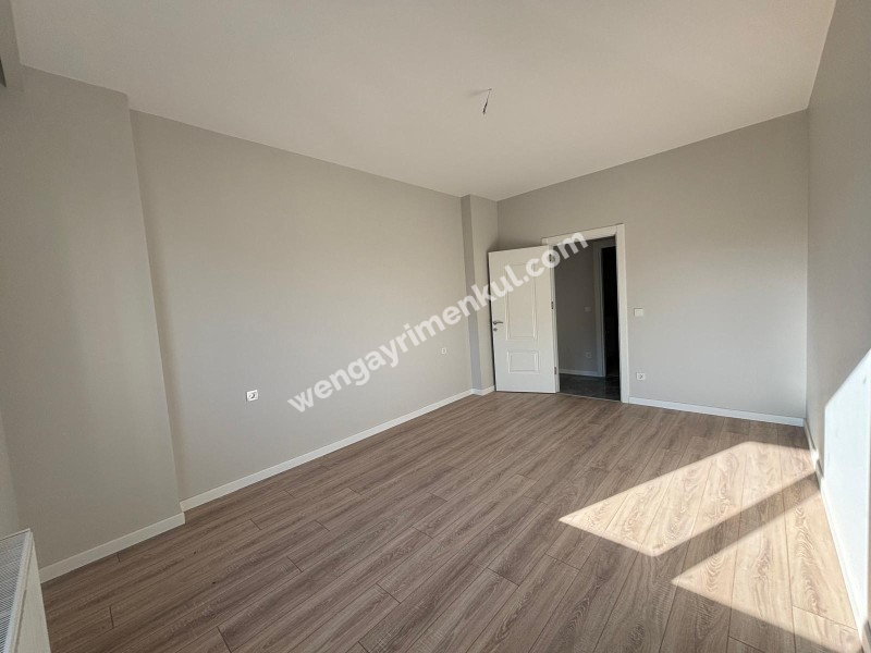 Erenköy Geniş 3+1 Net :110 m2
