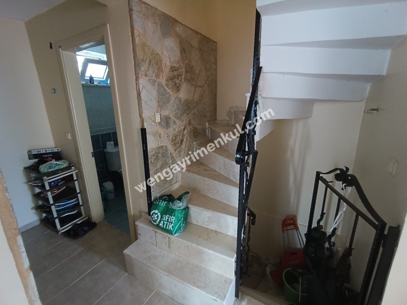 Altınoluk İlyada Sitesinde Dubleks Villa