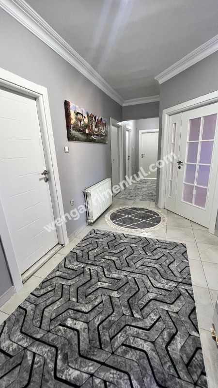 ÜMRANİYEDE SİTE İÇERİSİNDE FERAH BİR 3+1 SATILIK DAİRE