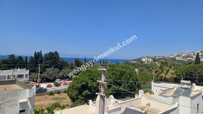 Site içinde, Bahçeli, Tamamen Yenilenmiş, Sıfır Müstakil Denize Yakın Deniz Manzaralı Villa