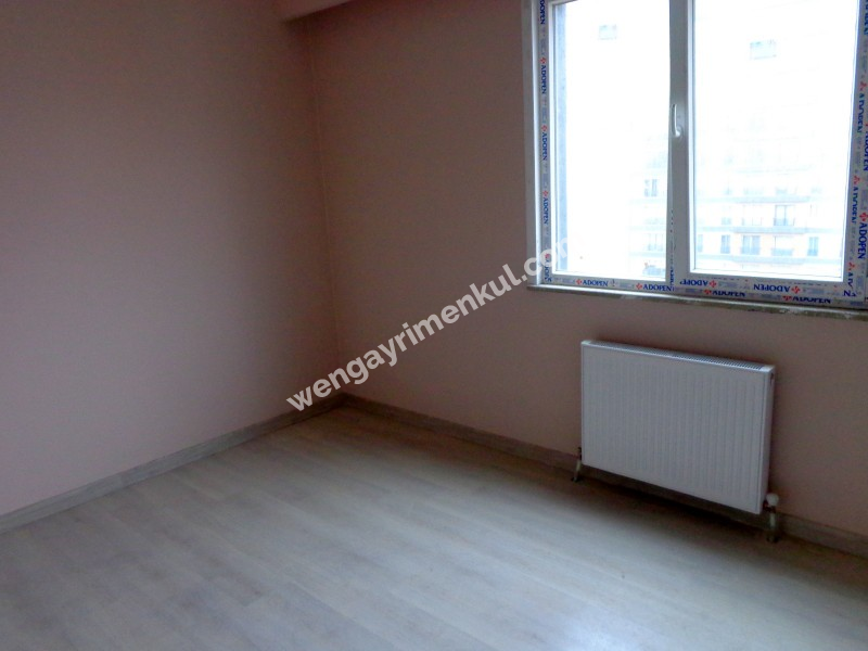 Maltepe Cevizlide Kiralık 2+1 Daire