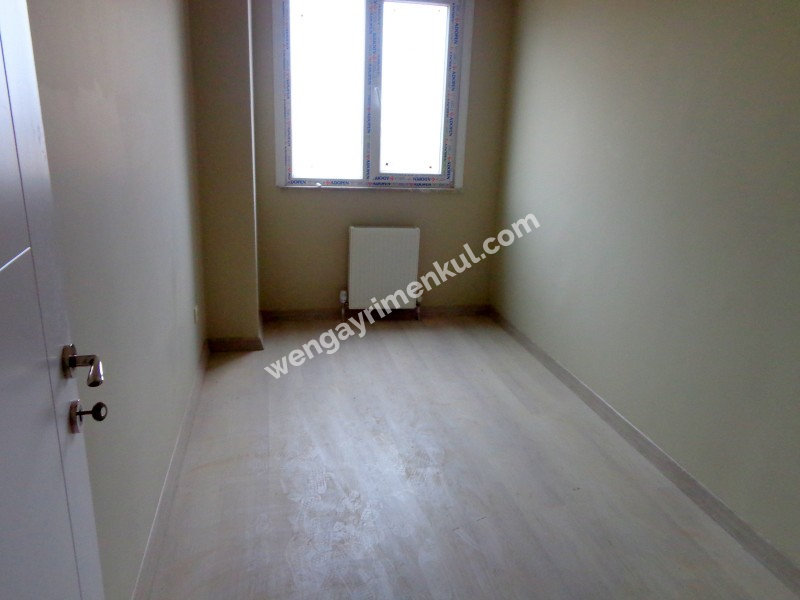 Maltepe Cevizlide Kiralık 2+1 Daire