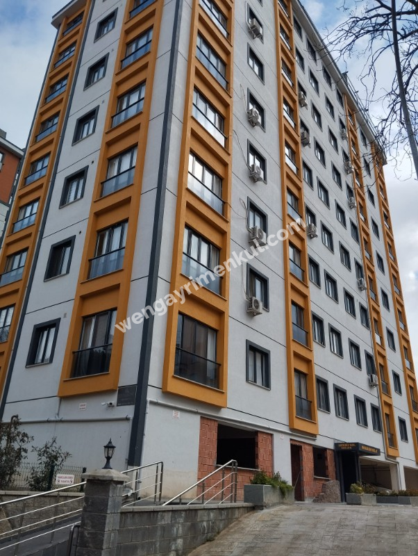 Maltepe Cevizlide Kiralık 2+1 Daire