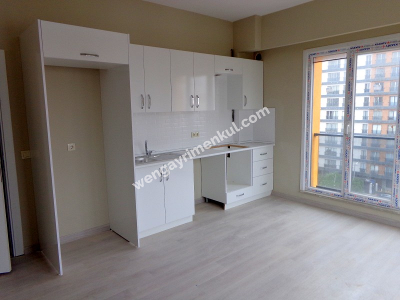 Maltepe Cevizlide Kiralık 2+1 Daire