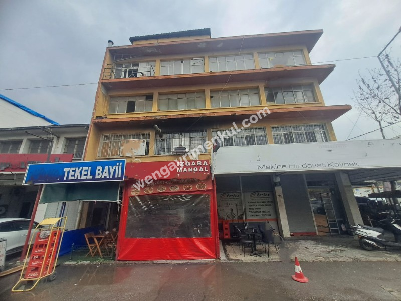 İZMİR 1.SANAYİ SİTESİNDE SATILIK DÜKKAN