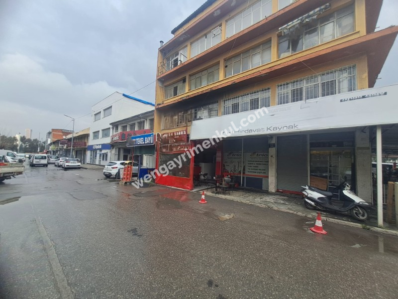 İZMİR 1.SANAYİ SİTESİNDE SATILIK DÜKKAN