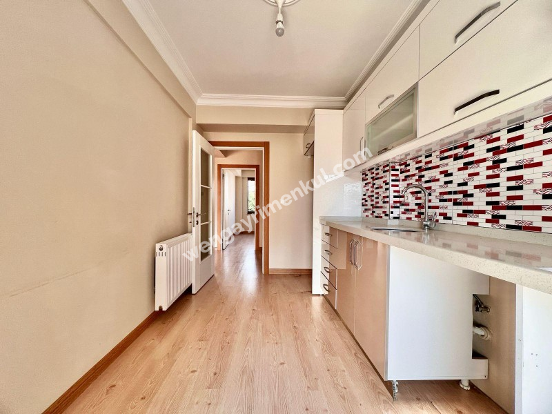 OZANLAR CAD. 7 YILLIK KAPALI OTOPARKLI GENİŞ 2+1 FIRSAT DAİRE