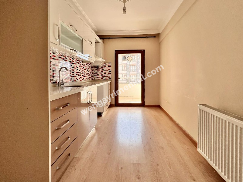 OZANLAR CAD. 7 YILLIK KAPALI OTOPARKLI GENİŞ 2+1 FIRSAT DAİRE