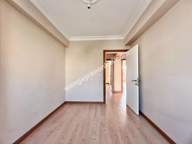 OZANLAR CAD. 7 YILLIK KAPALI OTOPARKLI GENİŞ 2+1 FIRSAT DAİRE