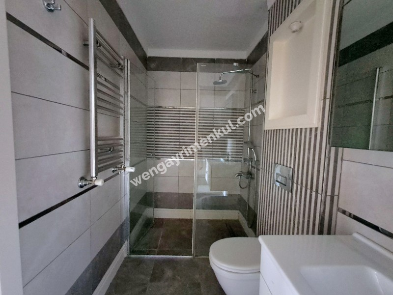 C.BOSTAN'DA BAĞDAT CAD.NE 5.BİNA EB.BANYOLU BALKONLU 3+1 KİRALIK DAİRE