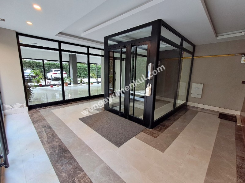 C.BOSTAN'DA BAĞDAT CAD.NE 5.BİNA EB.BANYOLU BALKONLU 3+1 KİRALIK DAİRE