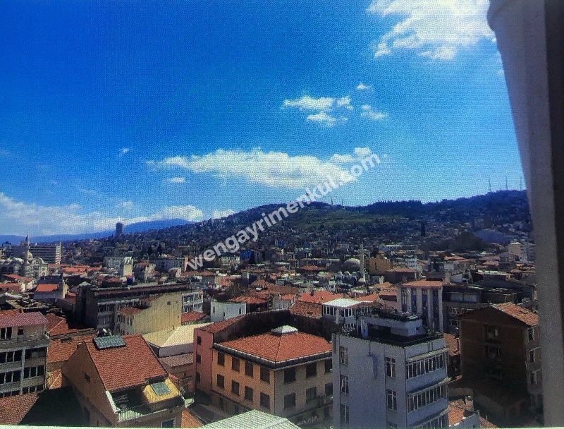 Konak’da 3odalı Ofis Satılık
