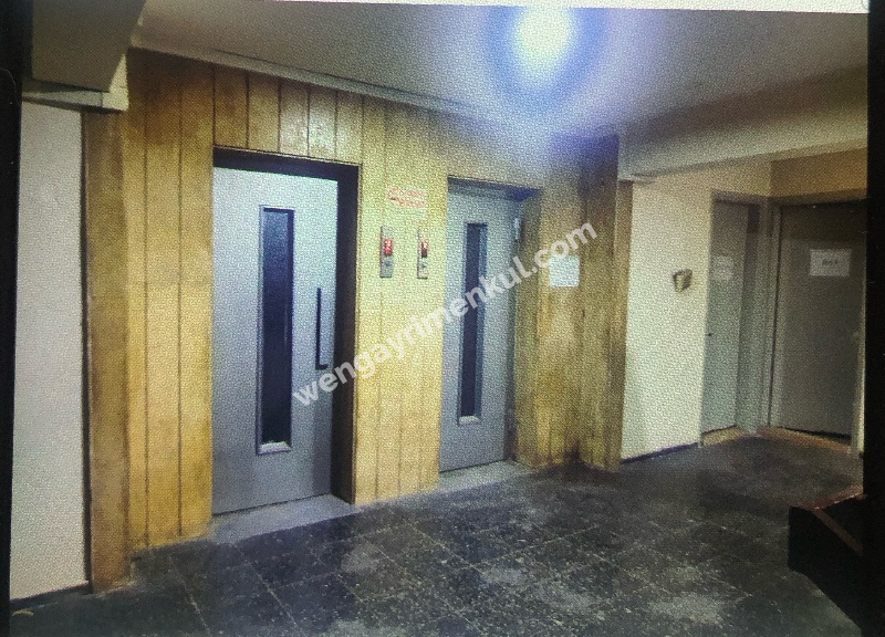 Konak’da 3odalı Ofis Satılık