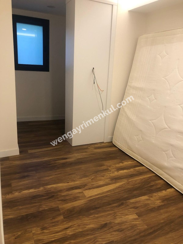 NARLIDERE EVİN PARK SİTESİNDE SATILIK SIFIR DAİRE
