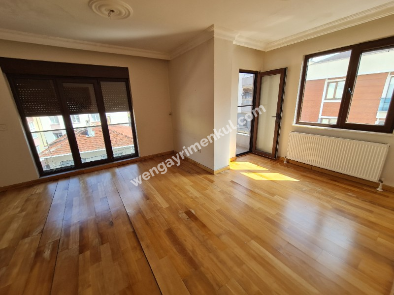 Küçükyalı Metronun Yanı Yeni Bina 3+1 Lüks Satılık Dubleks Daire