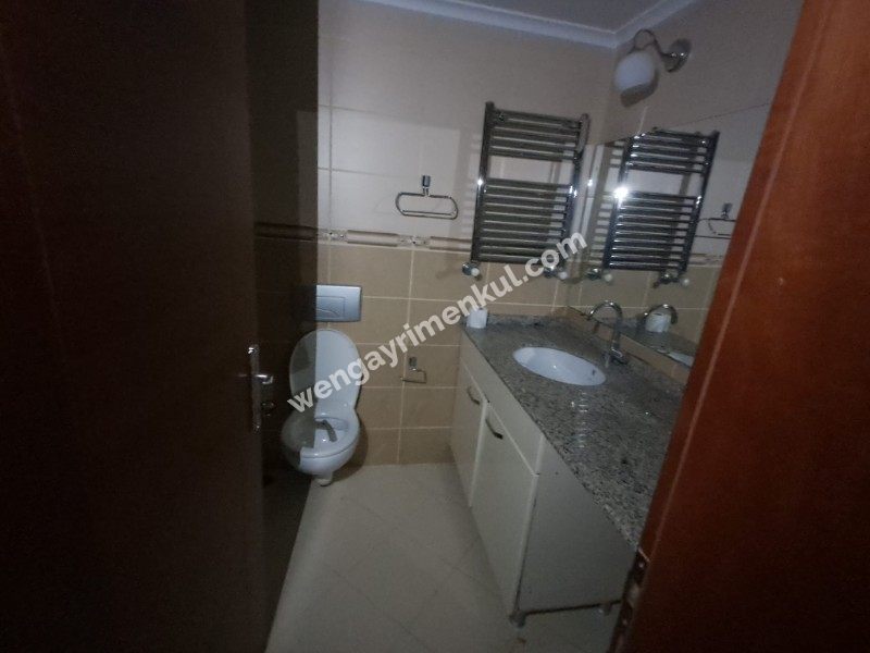SEFAKÖY KİPTAŞ EVLERİNDE SATILIK 2+1 TAŞINMAYA HAZIR DAİRE