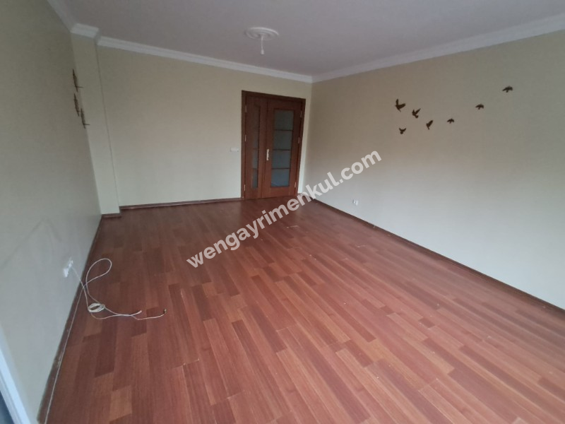 SEFAKÖY KİPTAŞ EVLERİNDE SATILIK 2+1 TAŞINMAYA HAZIR DAİRE