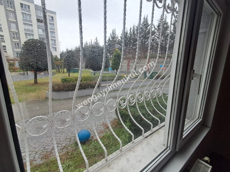 SEFAKÖY KİPTAŞ EVLERİNDE SATILIK 2+1 TAŞINMAYA HAZIR DAİRE