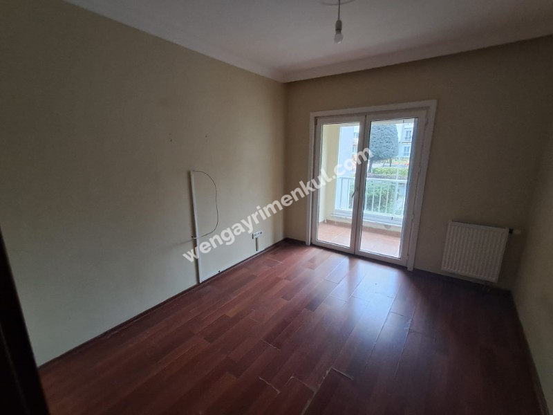SEFAKÖY KİPTAŞ EVLERİNDE SATILIK 2+1 TAŞINMAYA HAZIR DAİRE