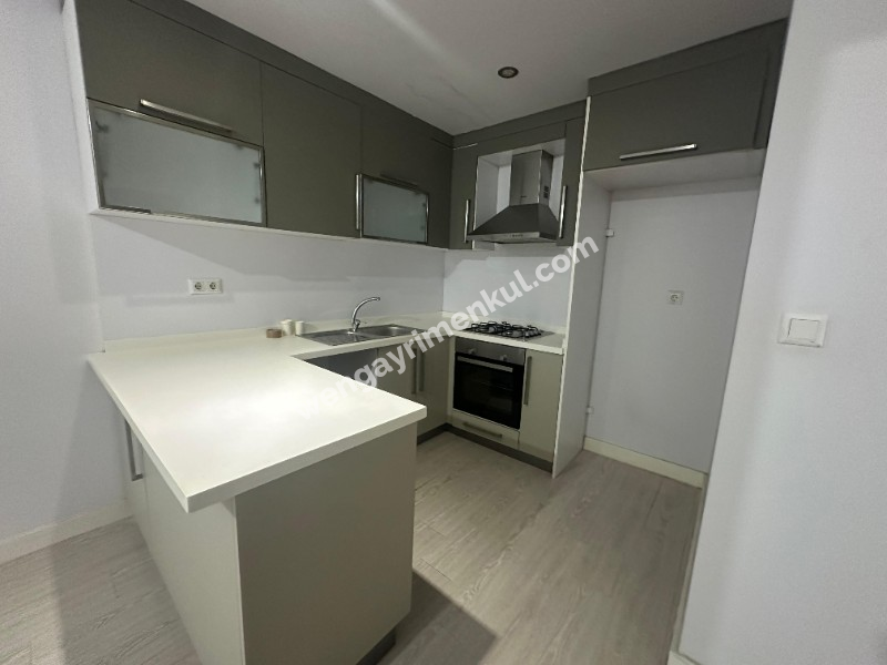 SULTANBEYLİ BY CONCEPT SİTESİ'NDE 1+1 SATILIK DAİRE (TR/ENG)