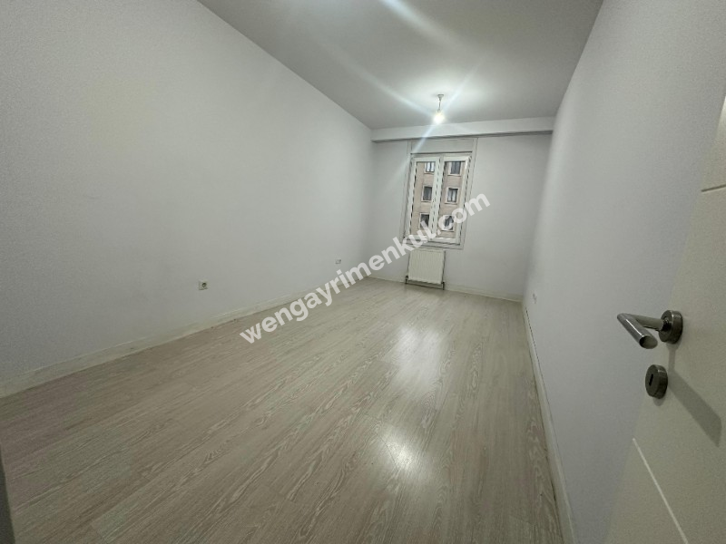SULTANBEYLİ BY CONCEPT SİTESİ'NDE 1+1 SATILIK DAİRE (TR/ENG)