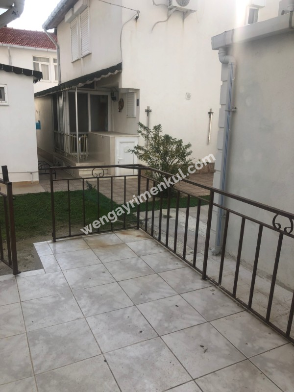 ŞARKÖY MARMARA 4 SİTESİNDE 2+1 SATILIK VİLLA...