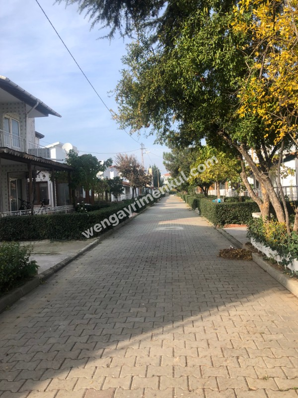ŞARKÖY MARMARA 4 SİTESİNDE 2+1 SATILIK VİLLA...