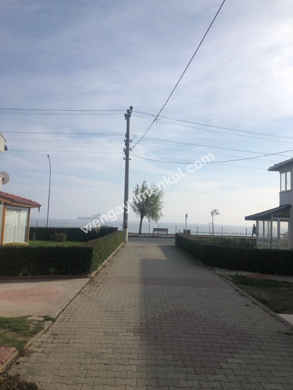 ŞARKÖY MARMARA 4 SİTESİNDE 2+1 SATILIK VİLLA...