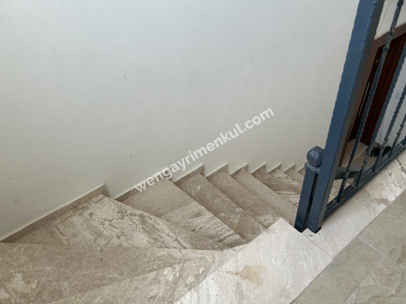 Çeşme Reisdere ‘de Sezonluk Kiralık Lüks Eşyalı 2+1 Daire