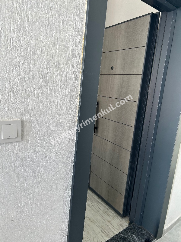 Çeşme Reisdere’de Sezonluk Kiralık 1+1 Lüks Eşyalı Daire