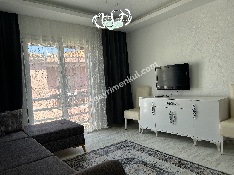 Çeşme Reisdere’de Sezonluk Kiralık 1+1 Lüks Eşyalı Daire