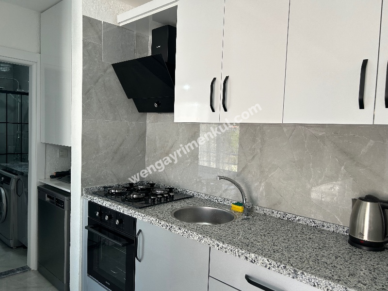 Çeşme Reisdere’de Sezonluk Kiralık 1+1 Lüks Eşyalı Daire