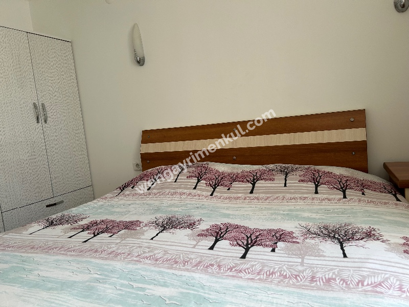 Çeşme Alaçatı ‘da  Sezonluk Kiralık Turizm Konaklama Sertifikalı 5+2 Havuzlu Triplex Villa